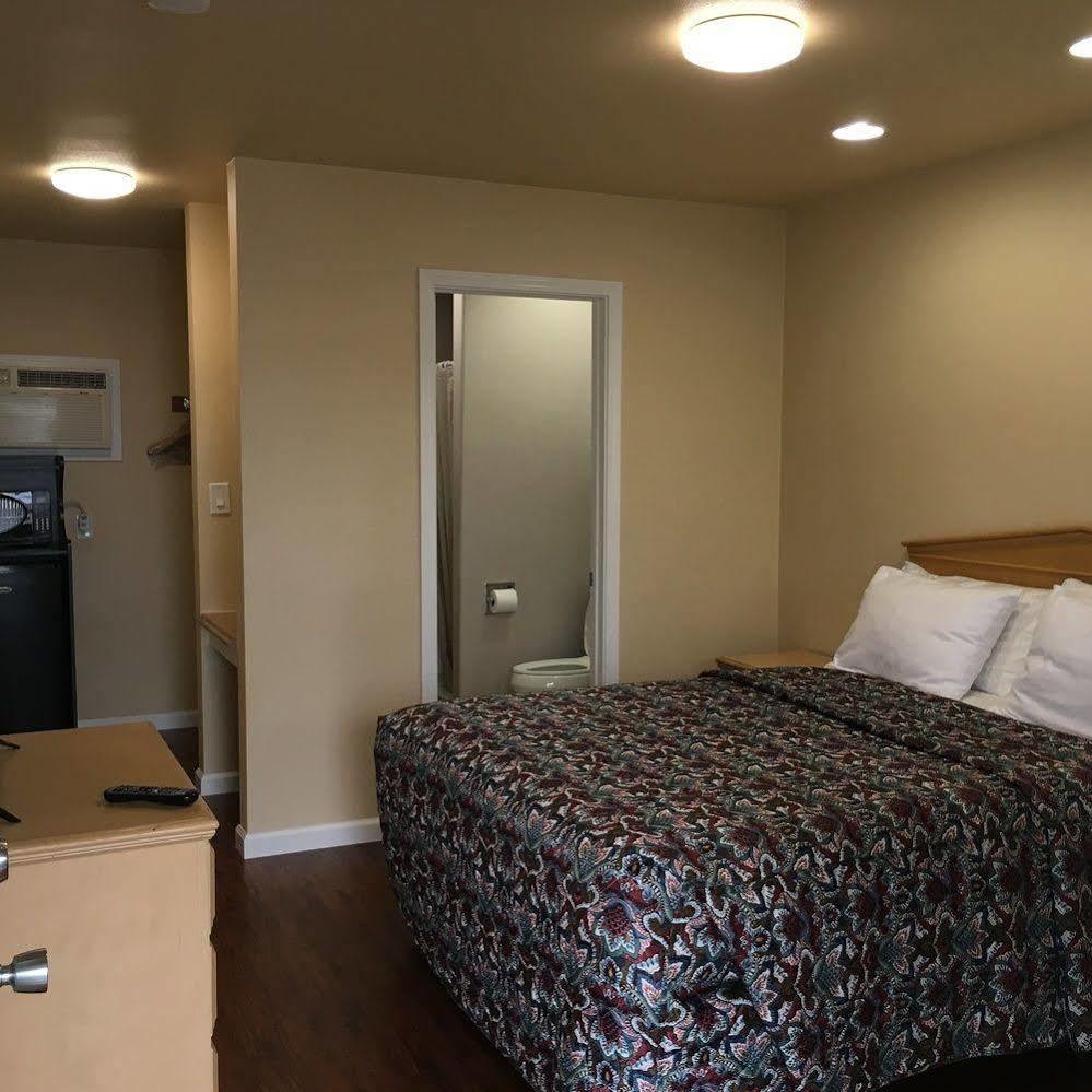 Studio Inn Ливърмор Екстериор снимка